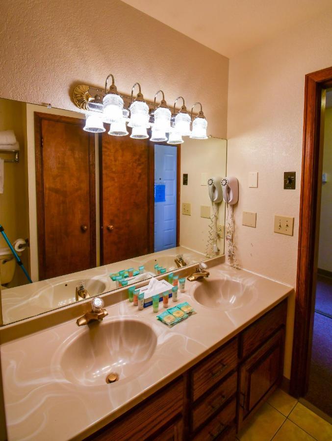 The Inn At Silvercreek Granby Esterno foto